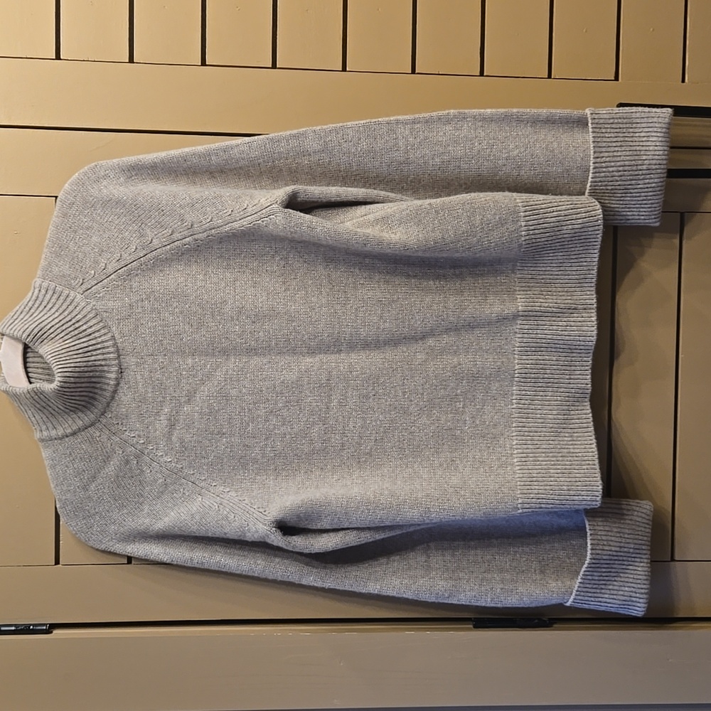 Reformation Garrett Cashmere Oversized Turtleneck Size XS - Picture 4 of 8